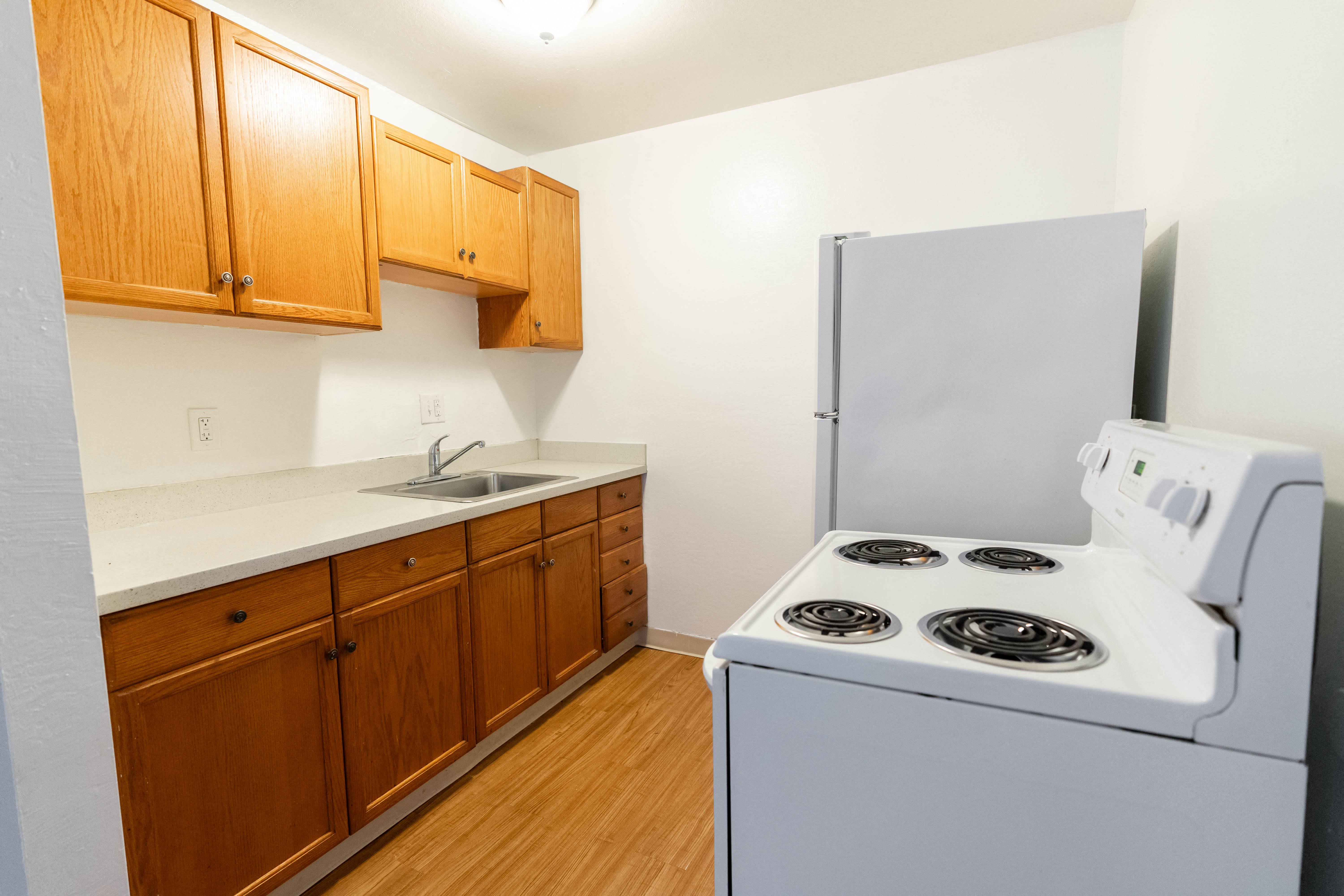 http://cdn.rentcafe.com/dmslivecafe/2/178001/HK Properties-3.jpg